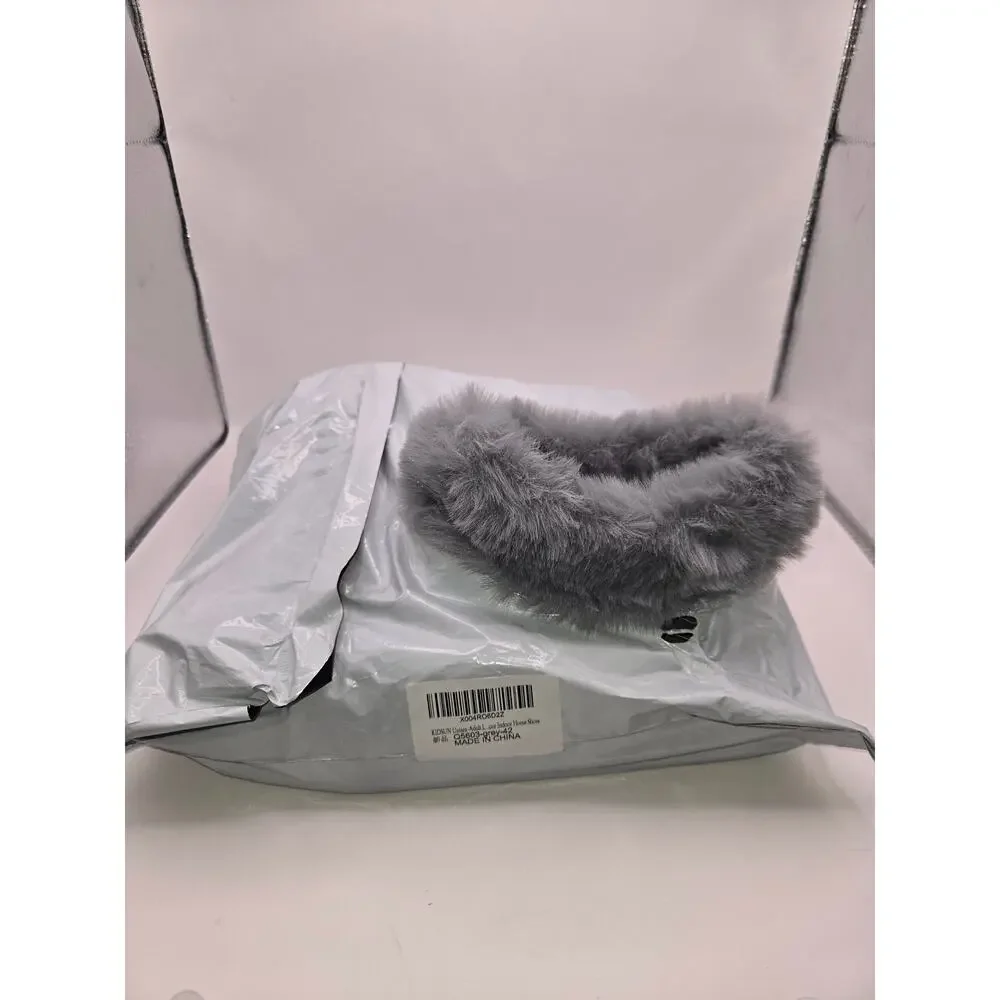 Unbranded stay warm